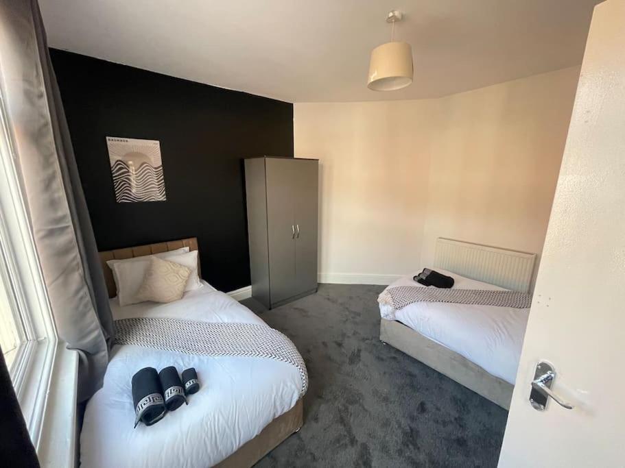 30 Percent Off Weekly Stays - 6 Bedroom House - 11 Beds Blackpool Ngoại thất bức ảnh